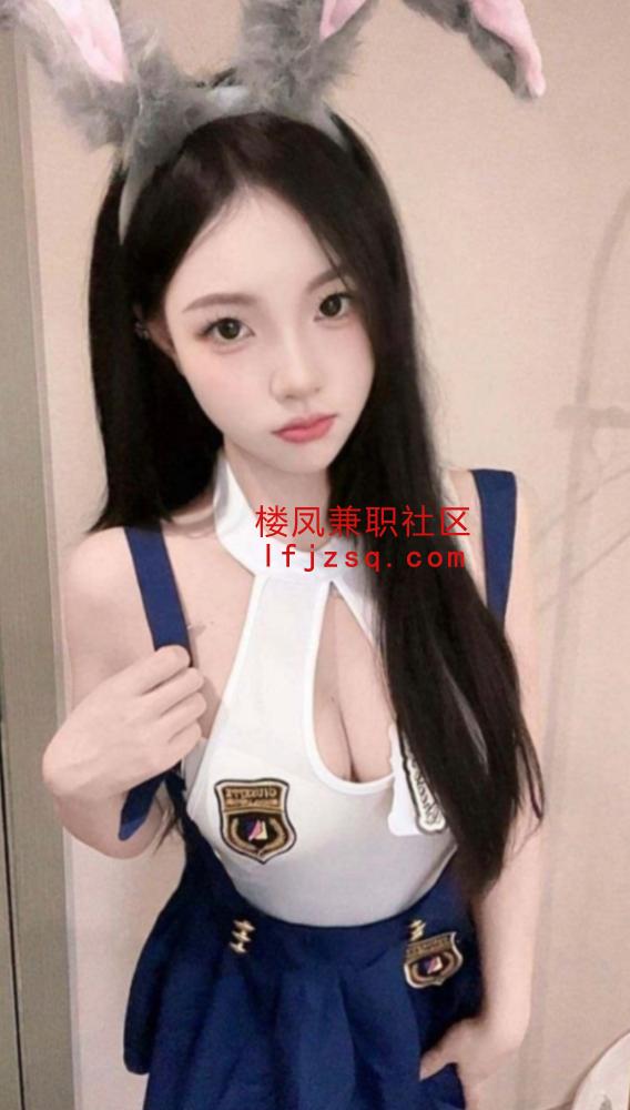 徐州甜美兼职粉嫩学妹各种制服体验