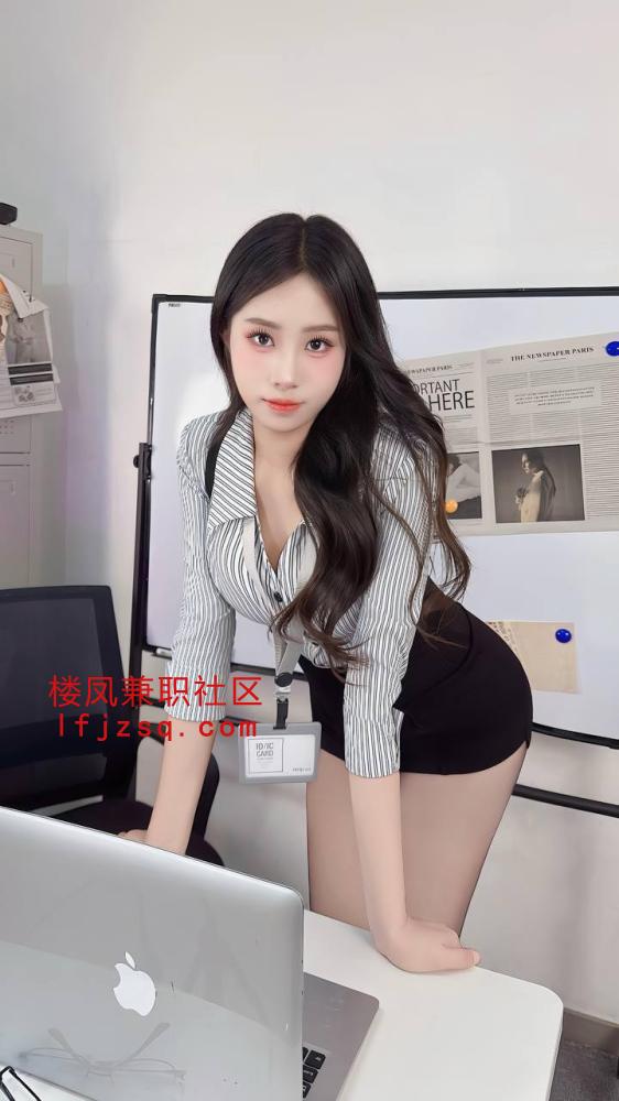 非常棒的粉嫩小翘臀的妹妹