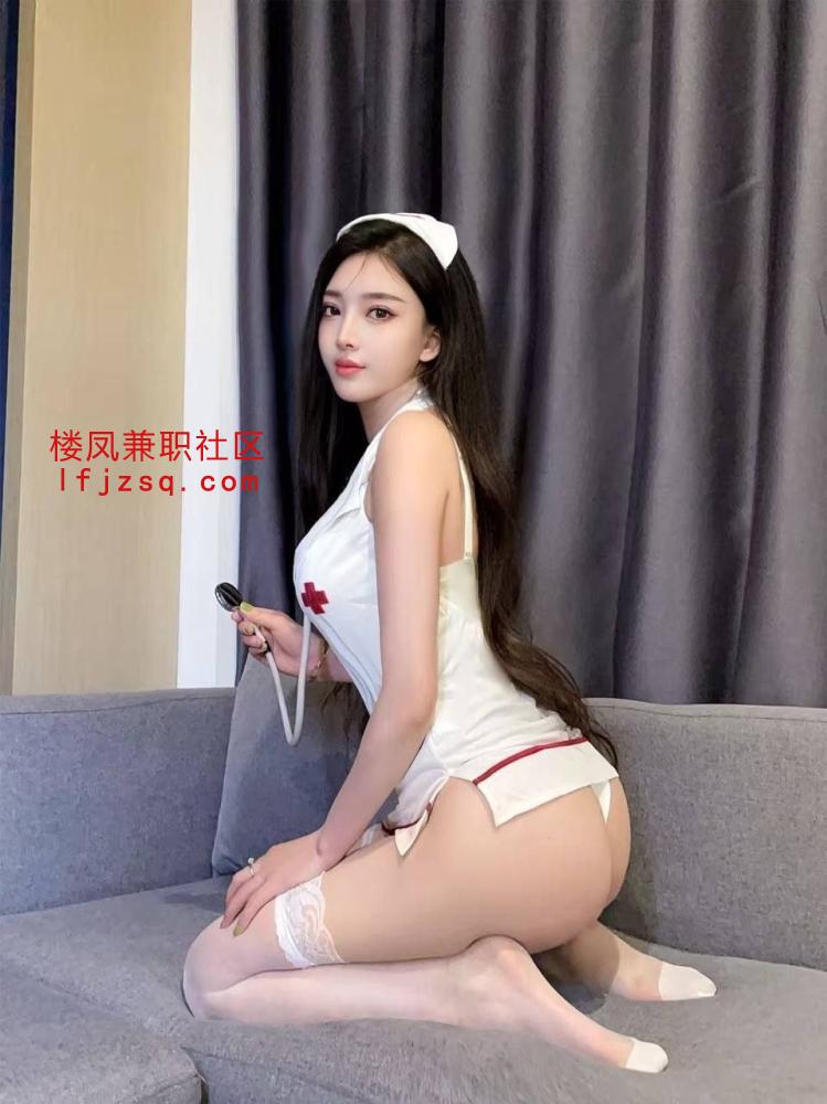 毕节骚货骚逼会潮喷小娇妻