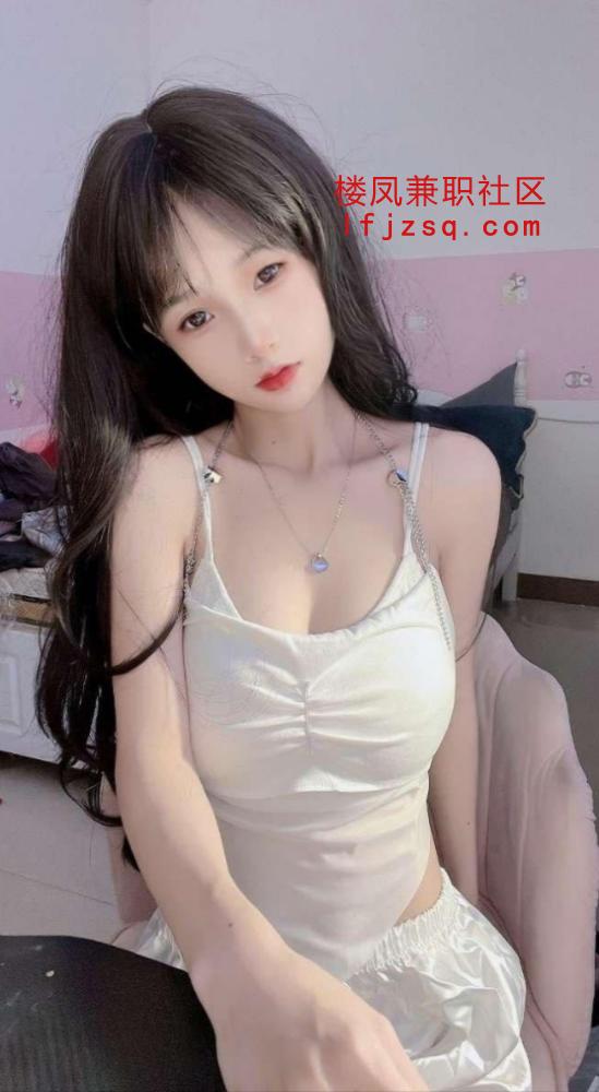 身材天花板巨乳萝莉刚下海不久