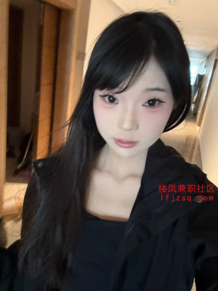 北京小巧白皙粉嫩妹妹。