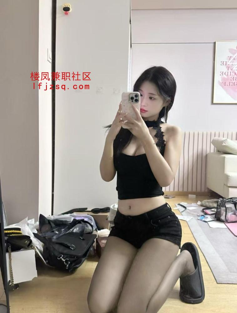 晋中黑丝妹妹体贴黏人