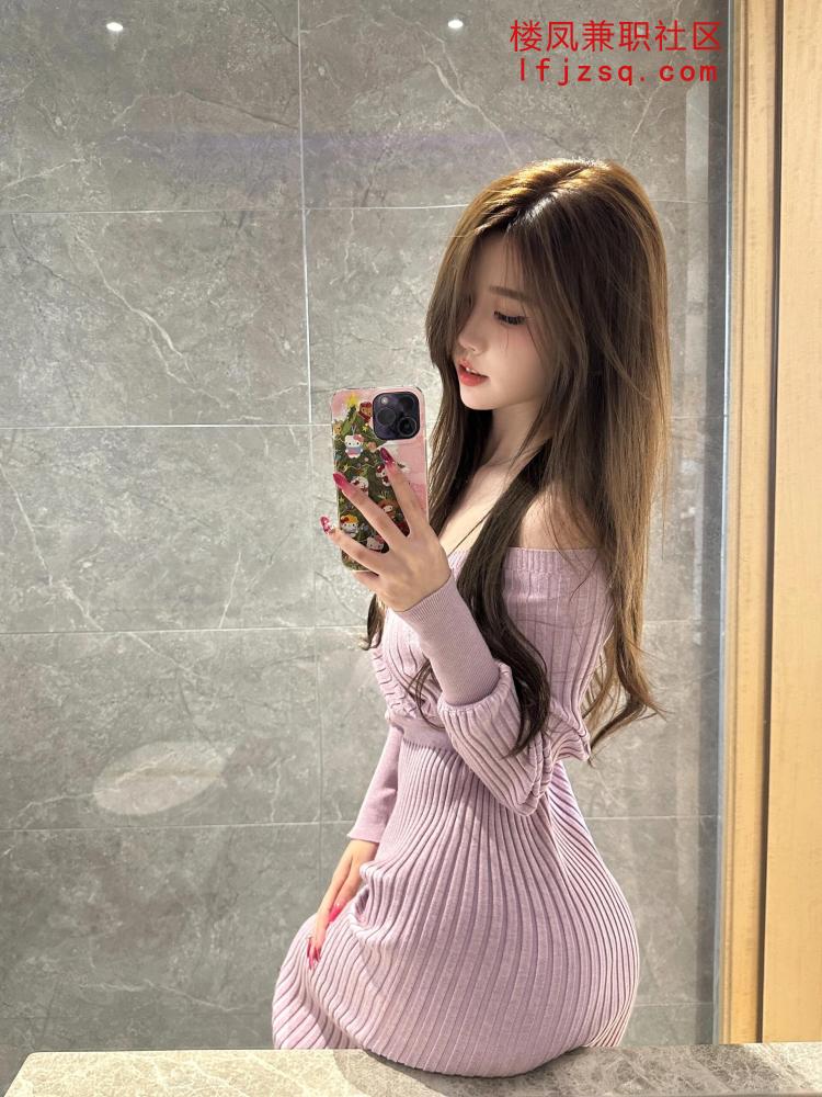 嫩妹粉穴多汁小骚货