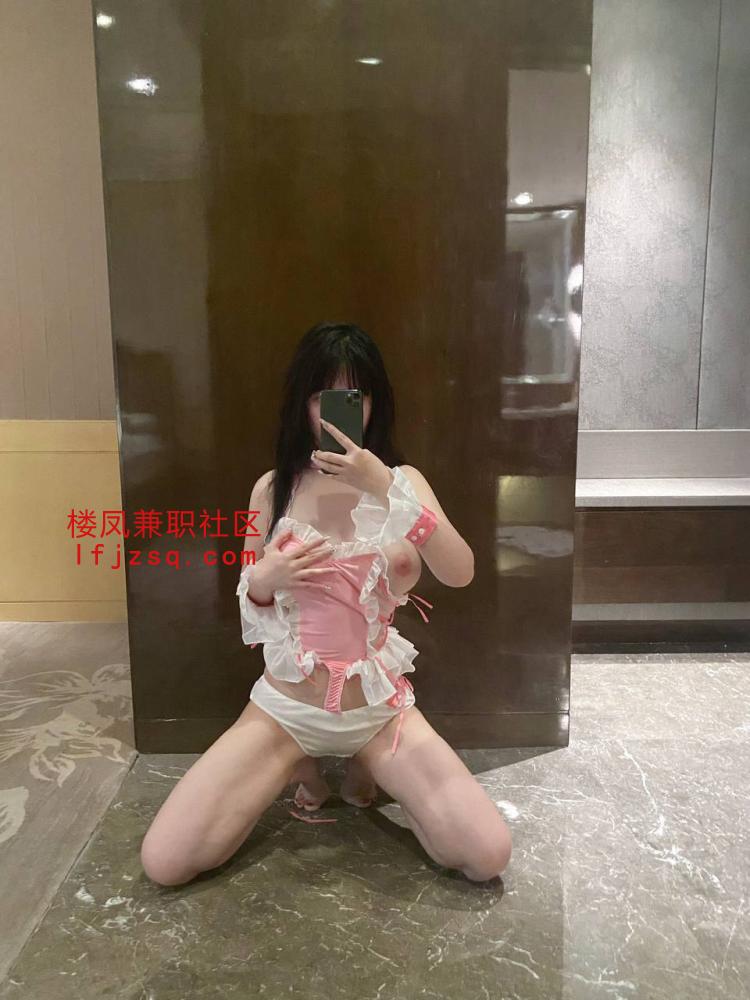 广州刚下海小妹性格温柔 极度敏感易湿