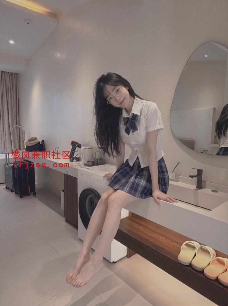 白虎妹妹初次下海