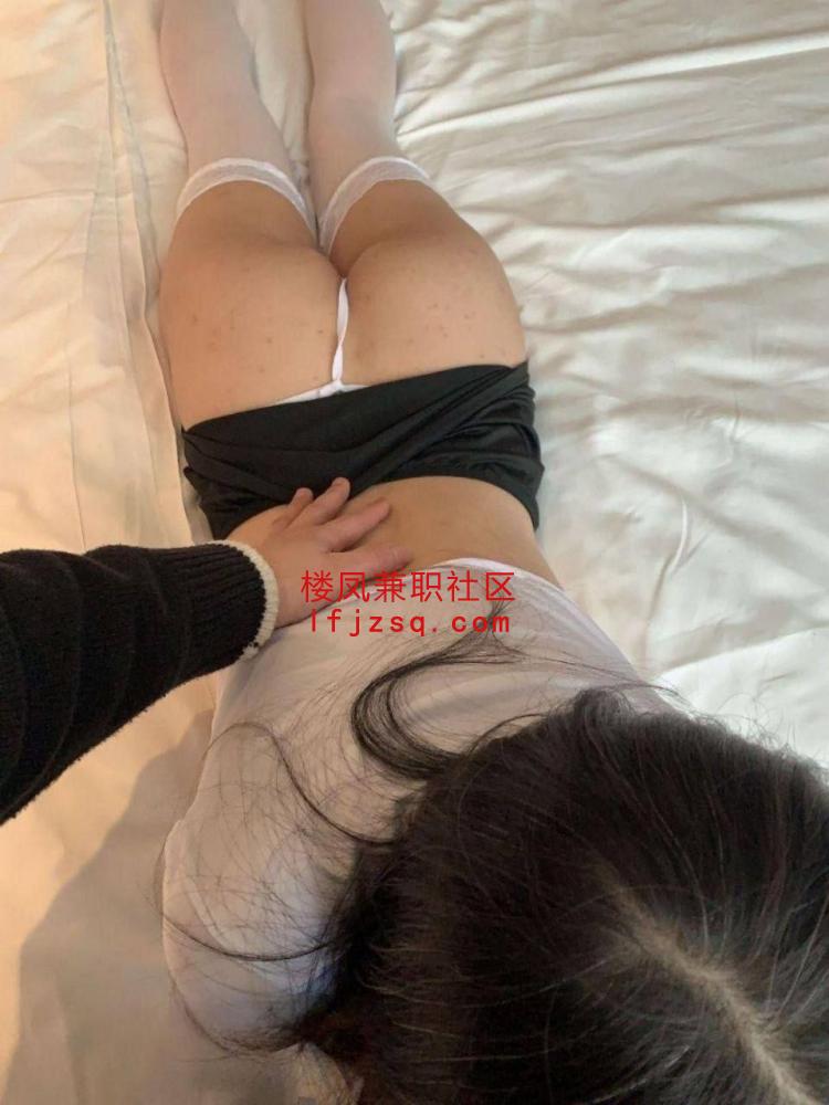 南昌某师范毕业学妹很幼气 会夹很舒服
