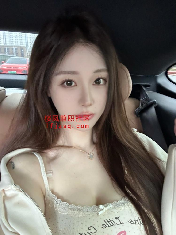 高端私密会所有学生妹妹