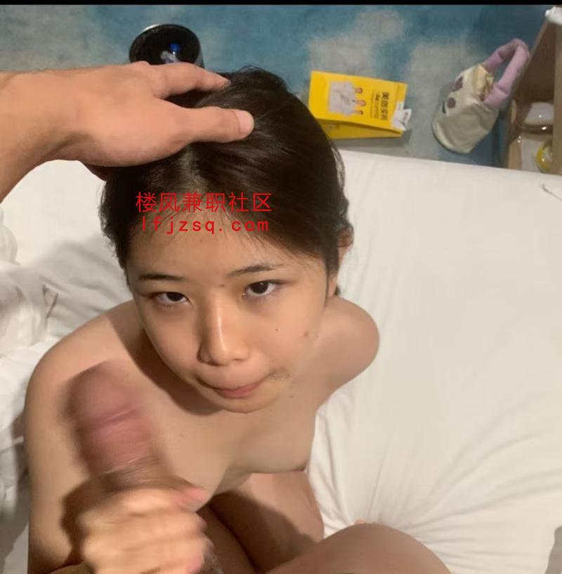 长沙粉嫩邻家妹妹兼职上课