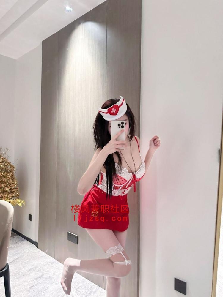 济南市风趣嫩妹逼紧水多