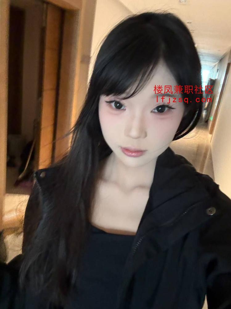 成都推荐清纯粉嫩大胸妹