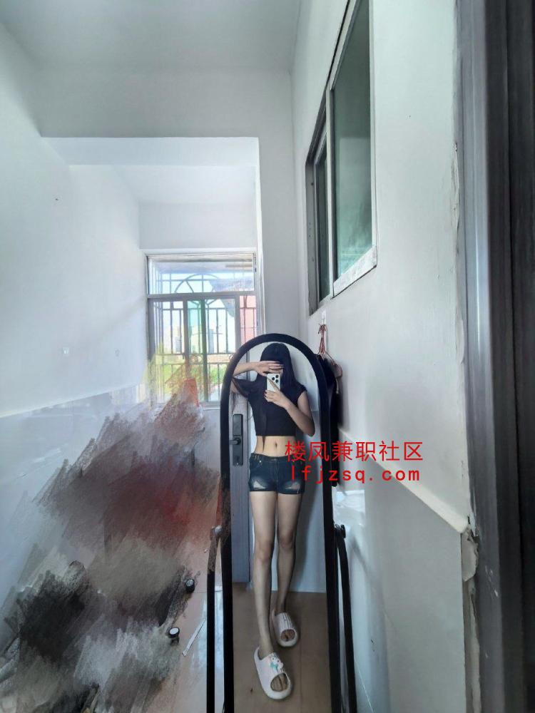 济南水多妹子丁丁黑丝