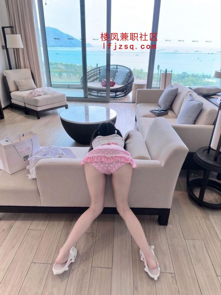温州超值大胸零零后纯情妹外围