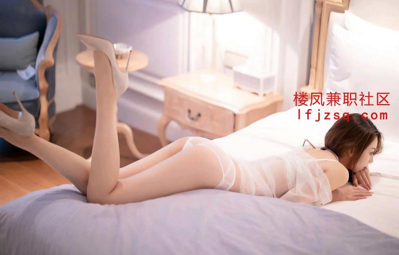 赤峰大胸嫩妹各种制服体验