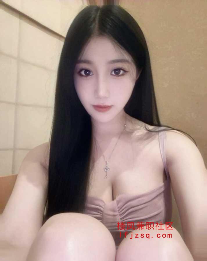 又纯又欲极其反差的泄欲尤物