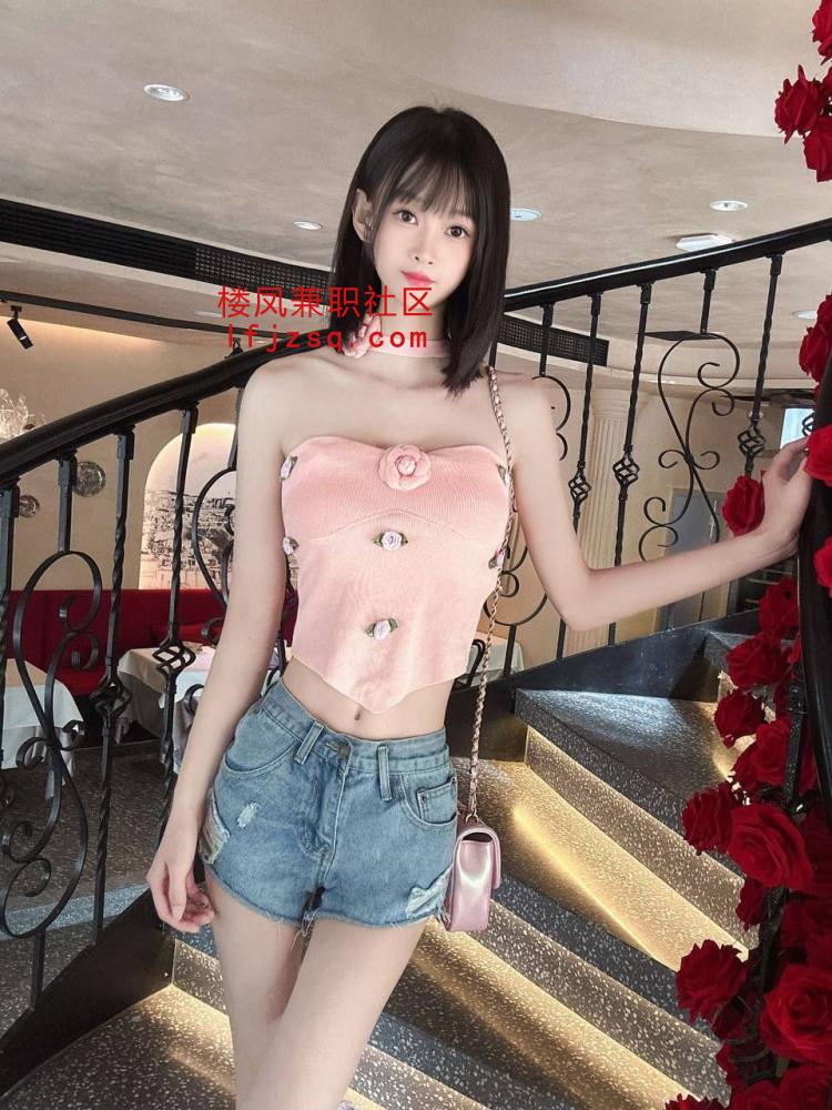 铜川大奶女仆装玩弄到高潮