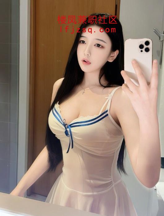 性感又可爱白嫩妹妹胸大翘臀有肉感