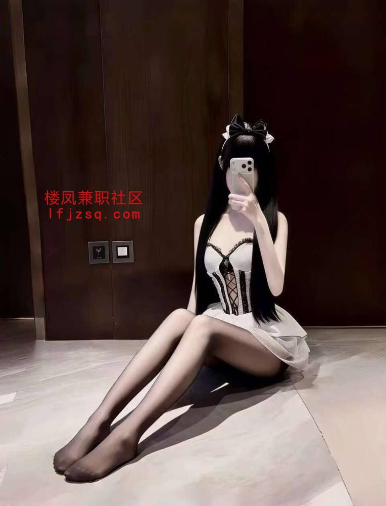 昆山嫩妹粉嫩惹人疼爱