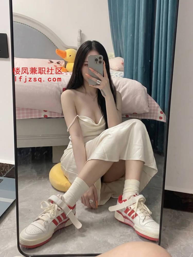 眉山温柔惹人怜爱的小妹妹