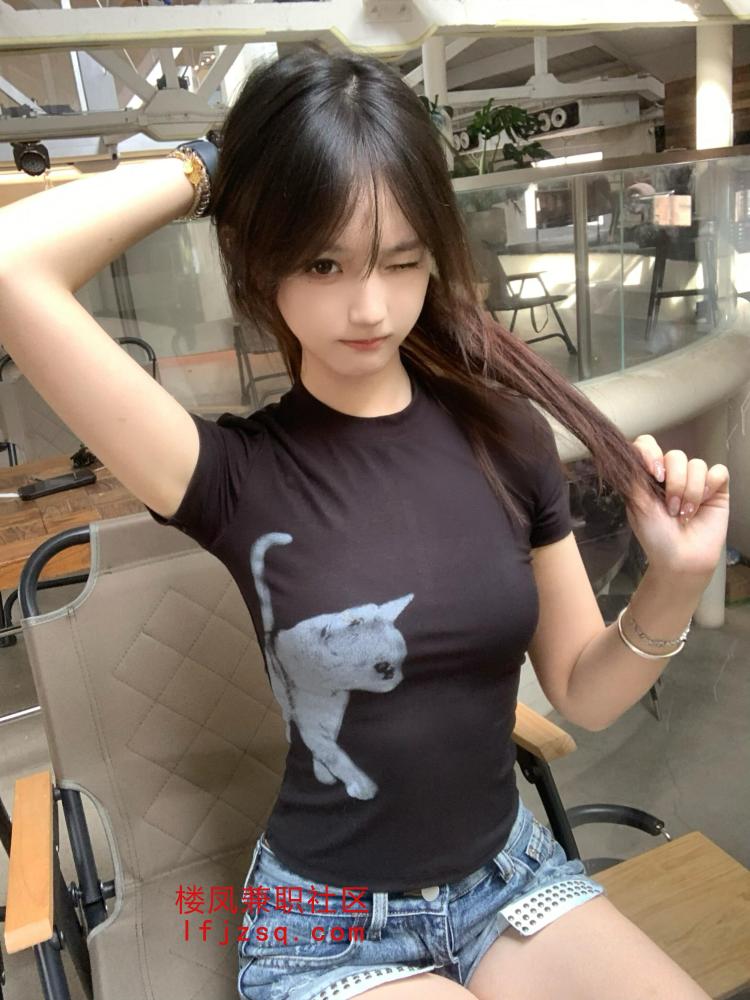 妩媚小骚女调情口技棒棒哒