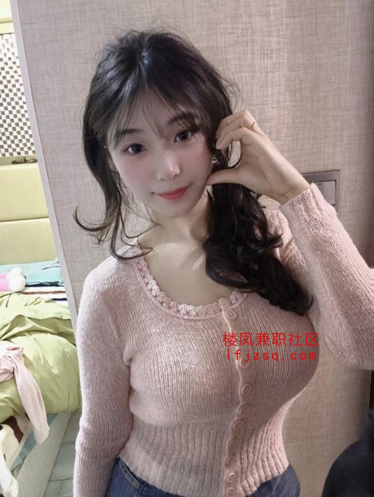 大连高颜值模特身材极品女