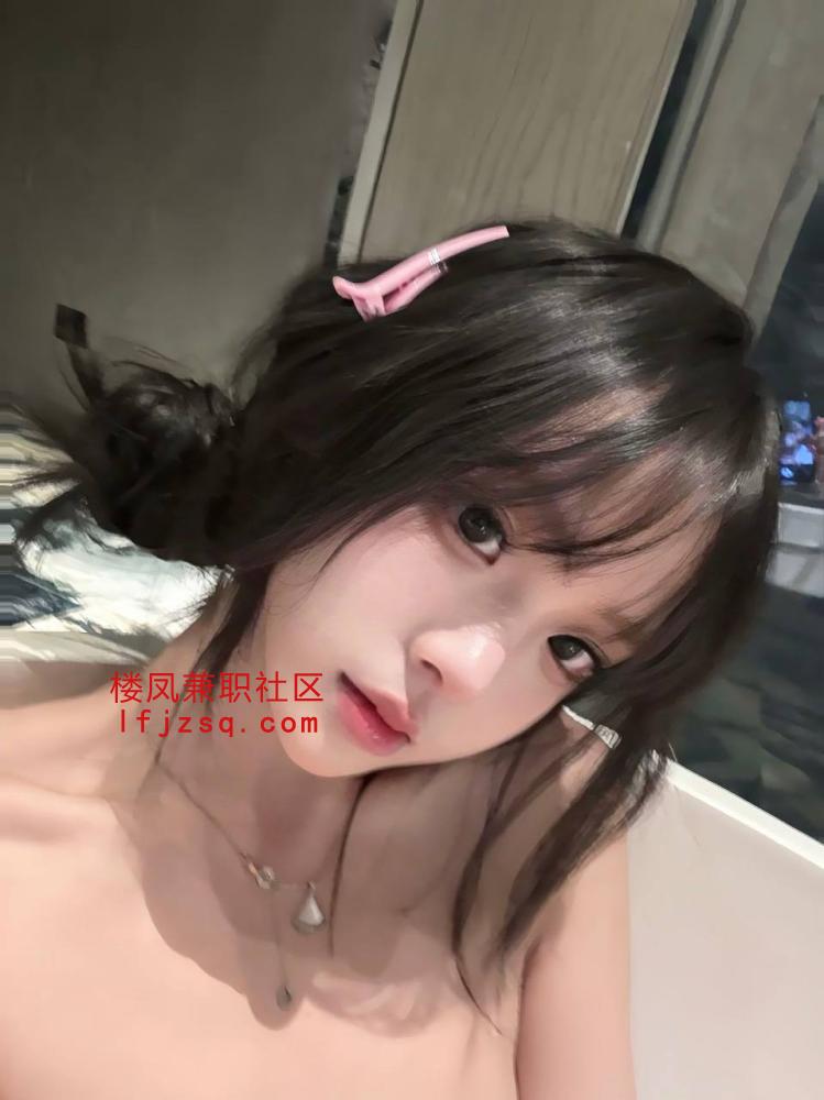 惠州小骚嫩妹身材棒服务满分