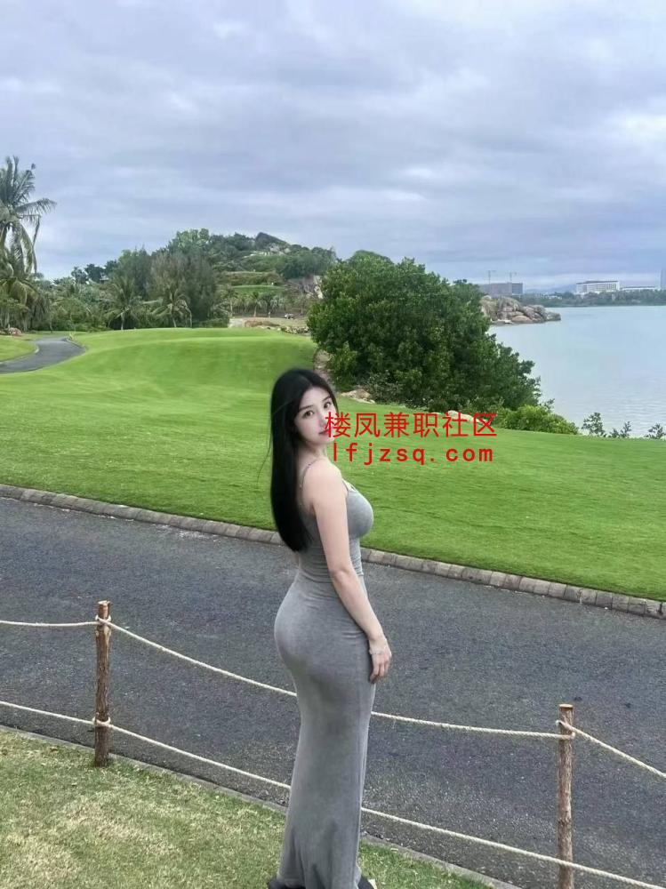 郑州蜜桃臀大奶的嫩妹