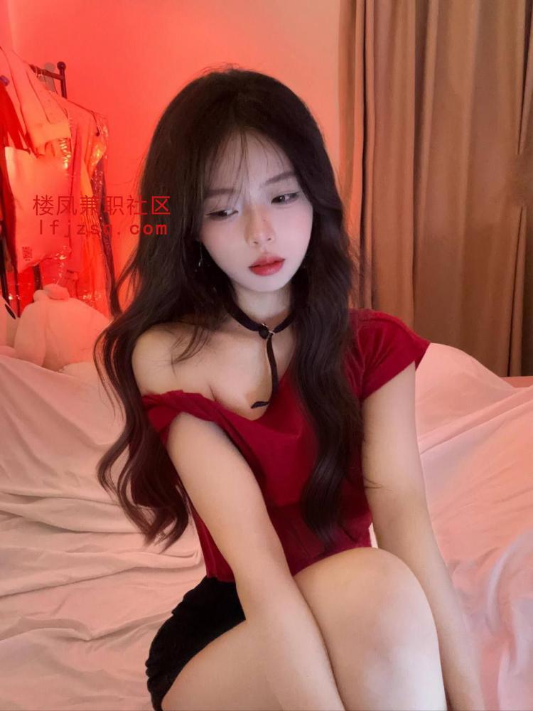 永州大胸的嫩妹 可性感制服