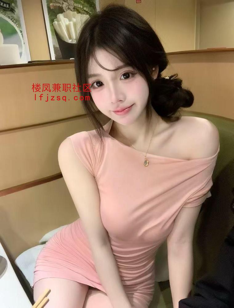 极品炮架身材小母狗