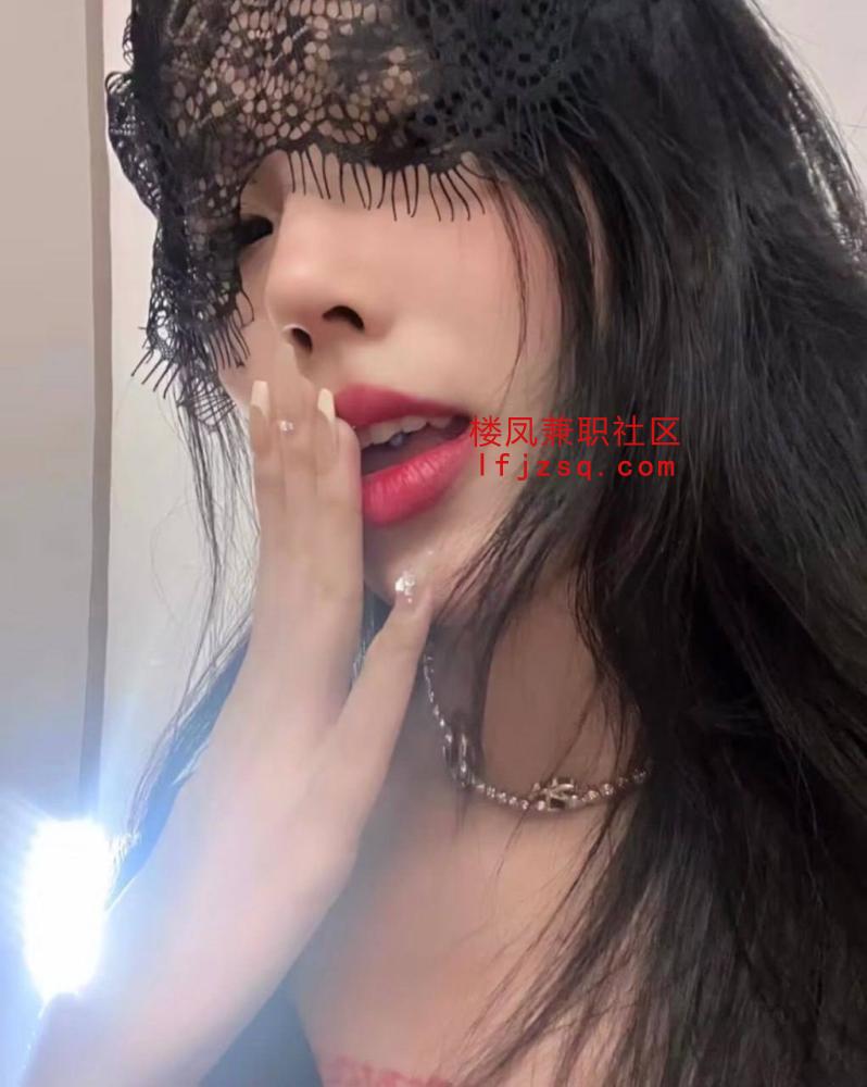分享很开放的老师 可以吞精射脸 身材高挑迷人