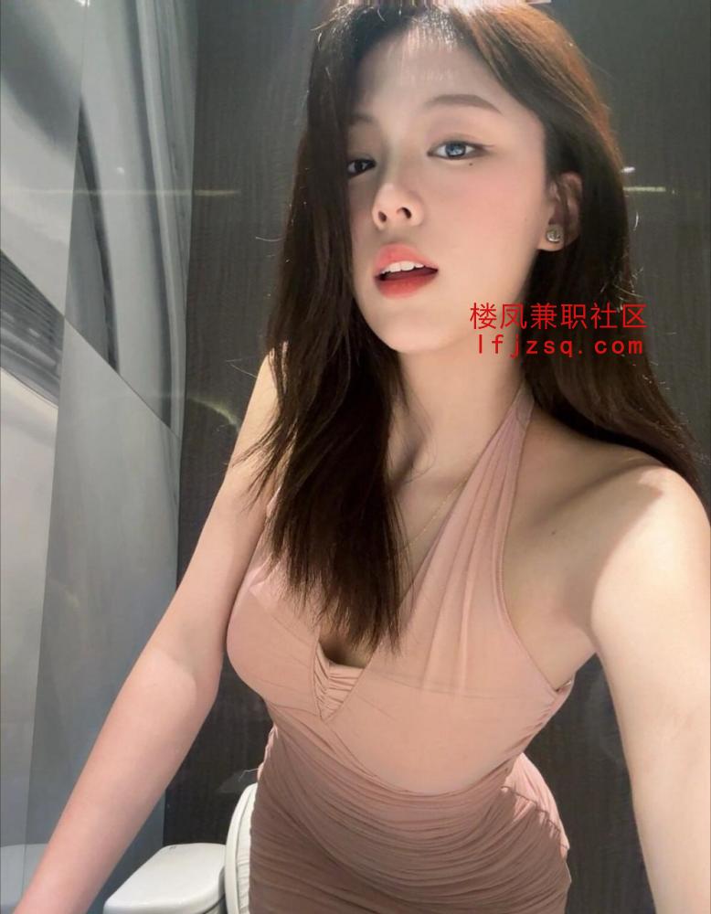 南昌黑丝妹妹风骚逼紧多水很听话