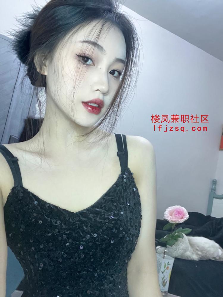 浪辣妹穴紧水多耐艹敏感水多