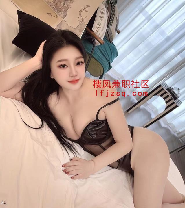 大胸肤白逼水多姐姐