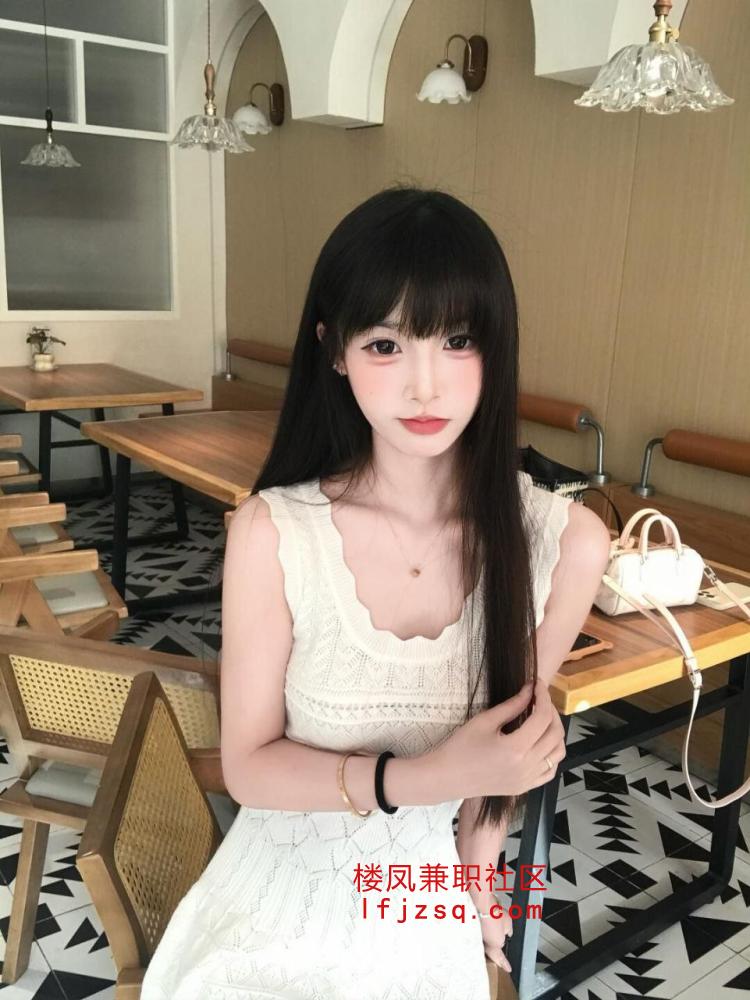 赣州胸大柔软后入直顶花蕊