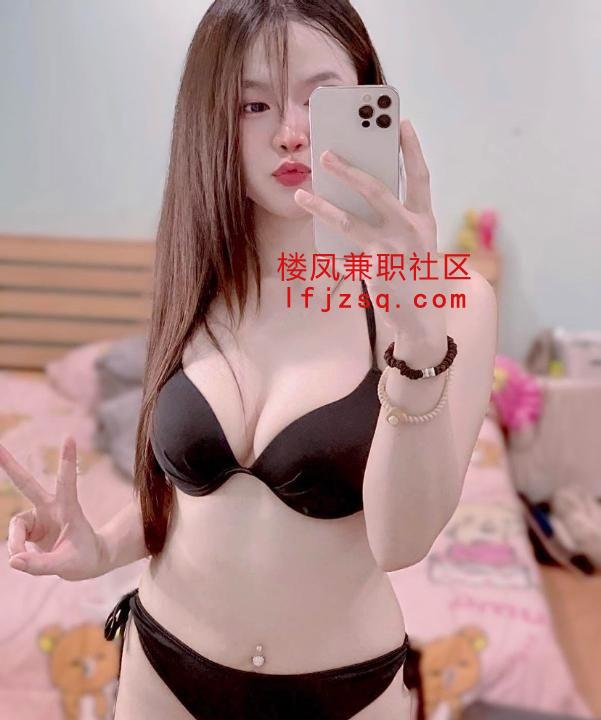 服务系巨乳翘臀欲女