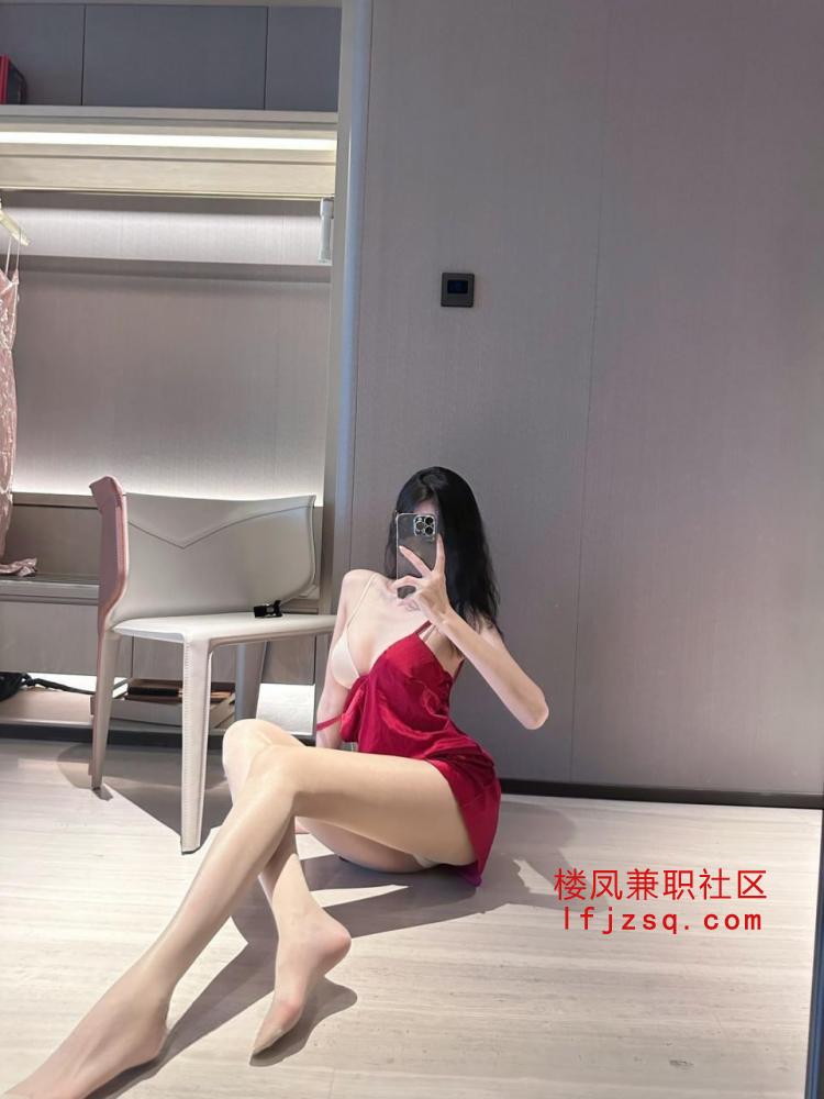 浦东甜妹听话乖巧多汁