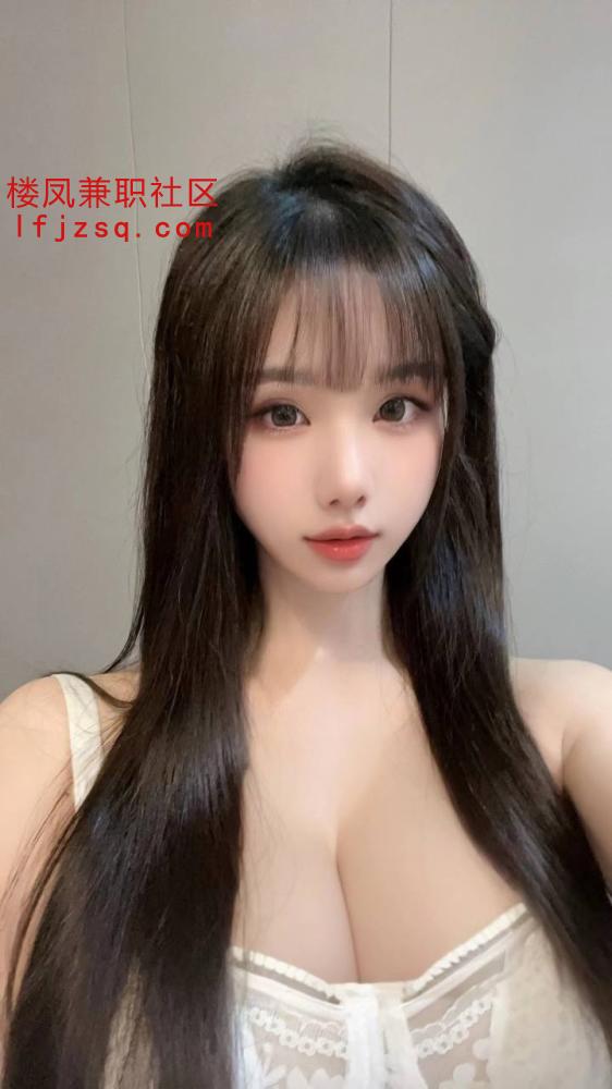 新鲜小嫩鸡干的淫水细流