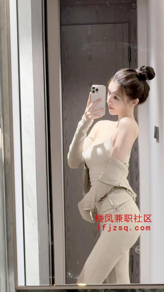 极品嫩妹人照一致乖巧听话