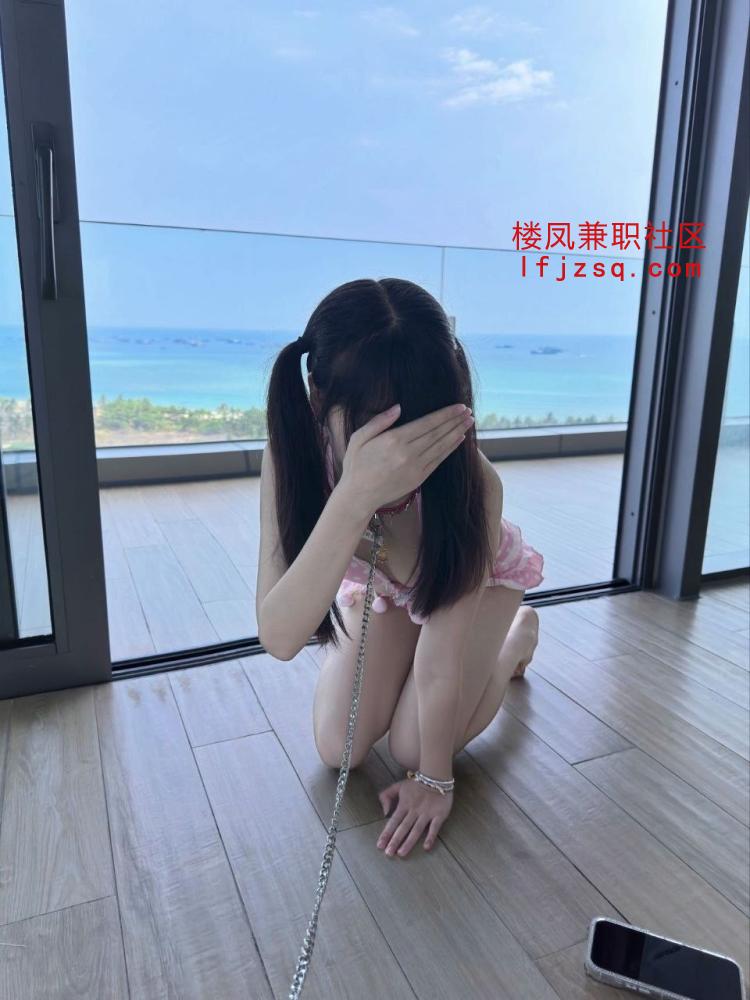 武汉白皙大胸刚下海小妹