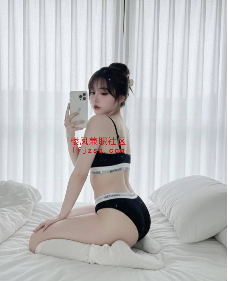 聊城粉嫩小骚货三点粉逼紧