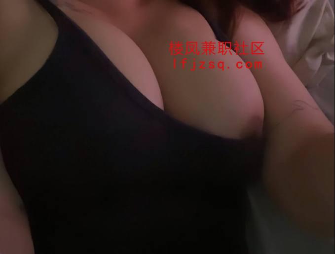 深圳超敏感御姐很淫荡