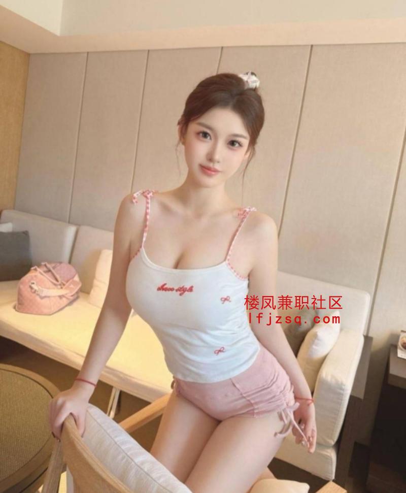 刚毕业初次下海听话乖巧自带公寓