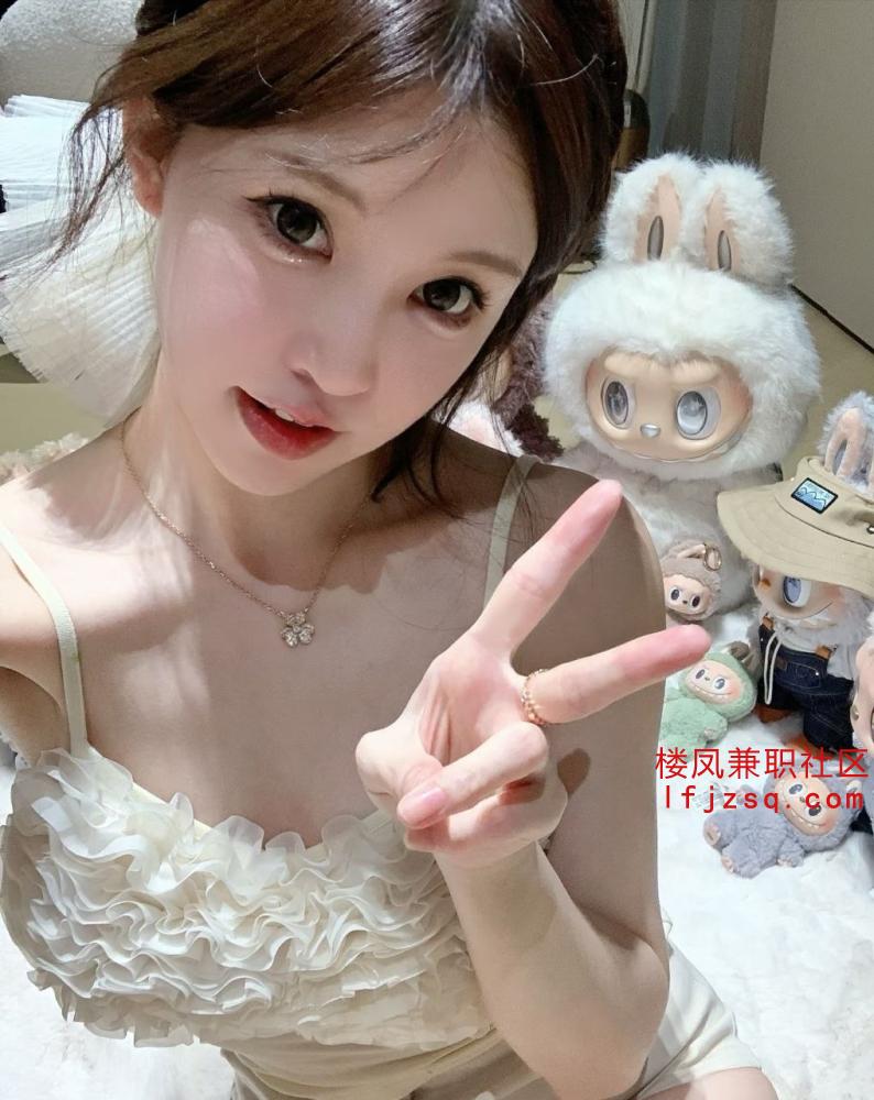 温州鲍鱼粉嫩多汁清纯小妹