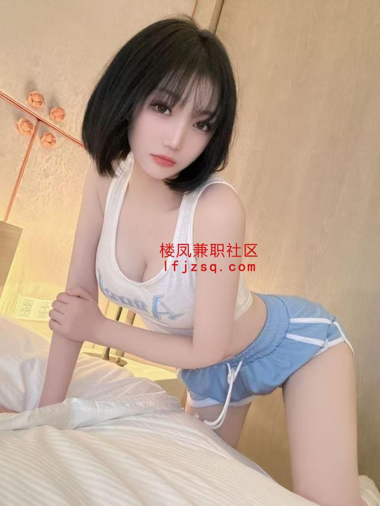 在校妹妹出来兼职水多多