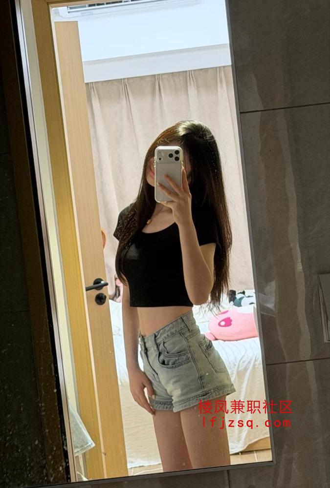 德阳市极品小妹，听话乖巧，（性欲大没见过这么多水的）
