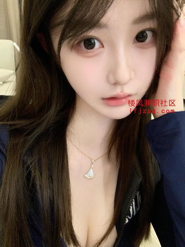 大庆刚下海三点粉小穴紧致初恋女友的感觉
