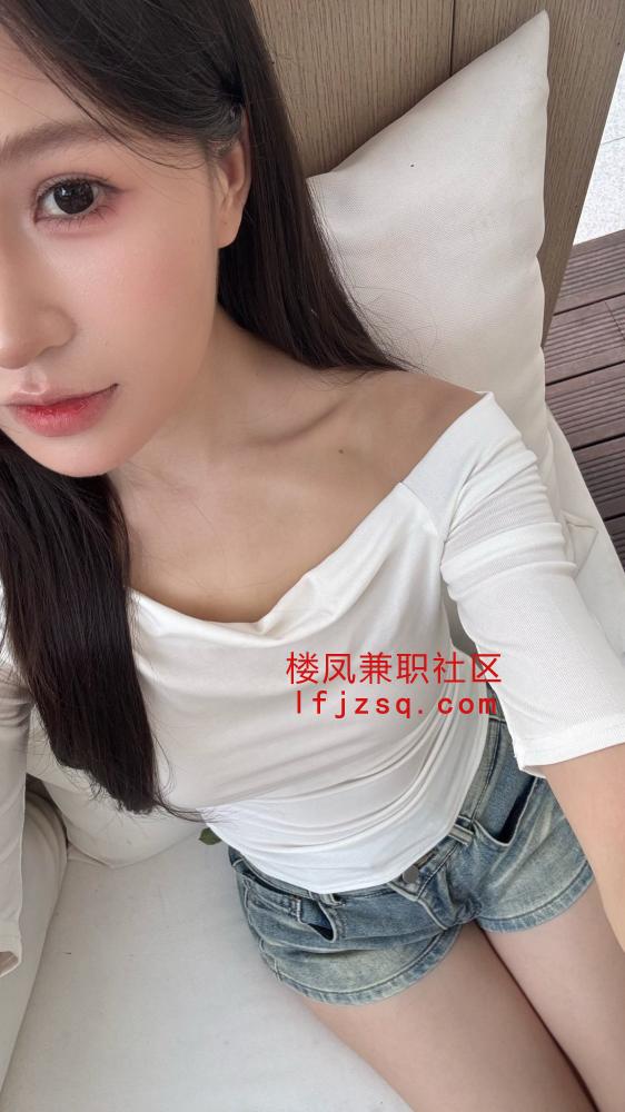 广州市兼职粉嫩妹儿骚穴紧