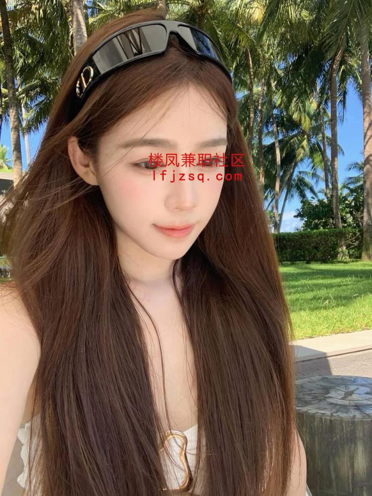 青春靓丽大胸小妹可情趣诱惑