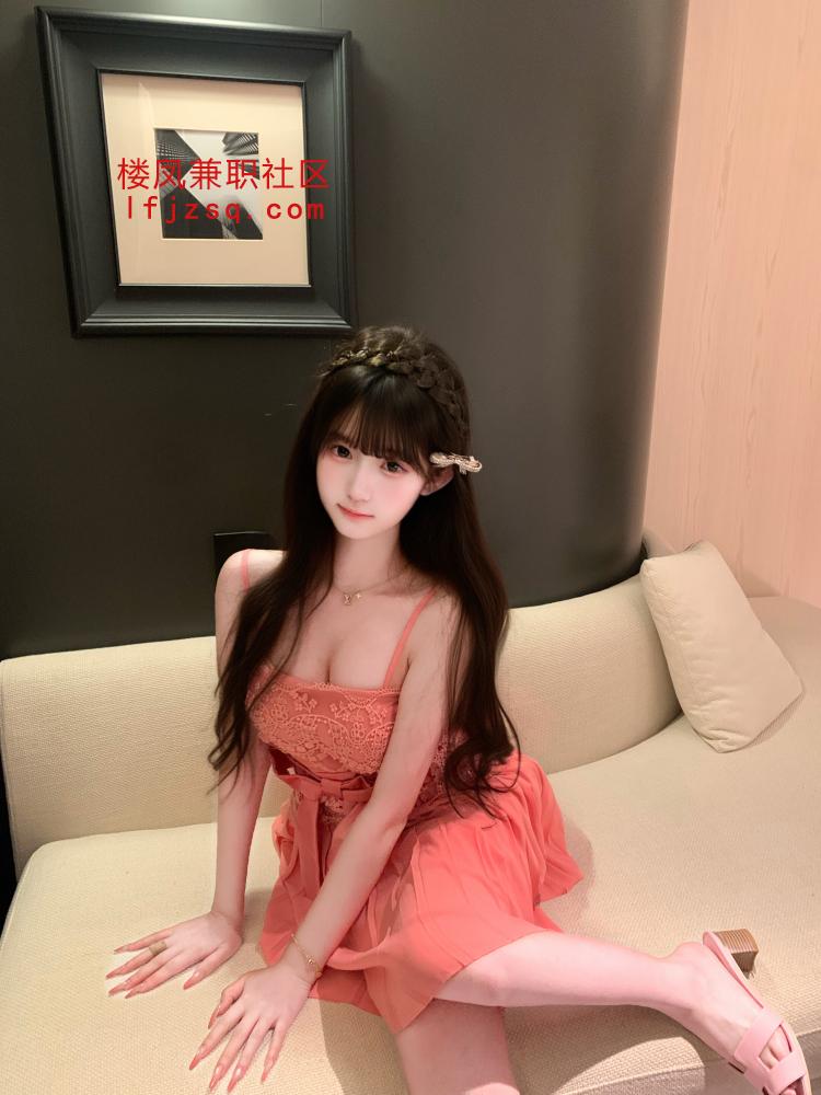 昆明04年嫩妹刚下海白虎听话乖巧逼紧