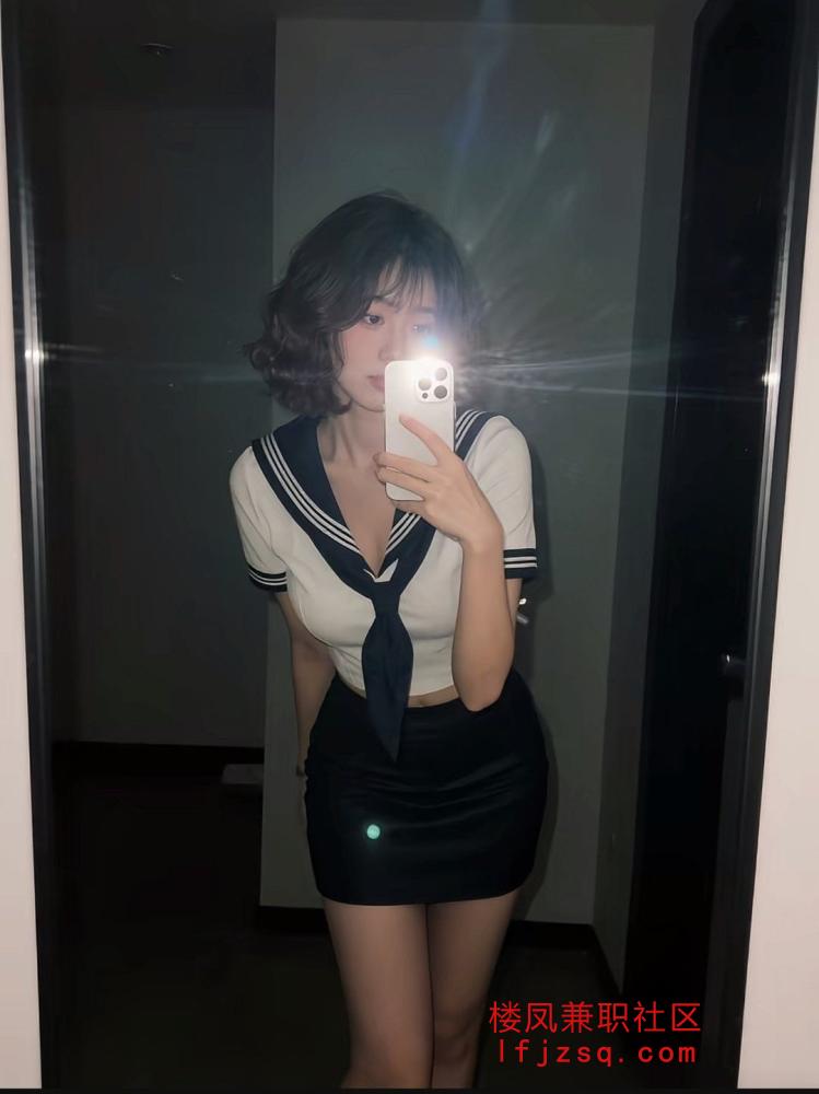 湖州市05后在校学妹完美身材肤白貌美兼职在外租房（可外出）
