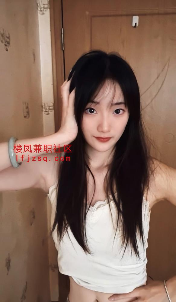 乐山大胸护士刚破处下海特别紧特别粉嫩